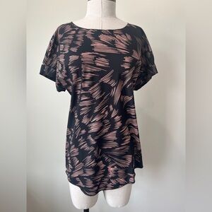 CAbi Navy and Pink Brushstroke Short Sleeve Top